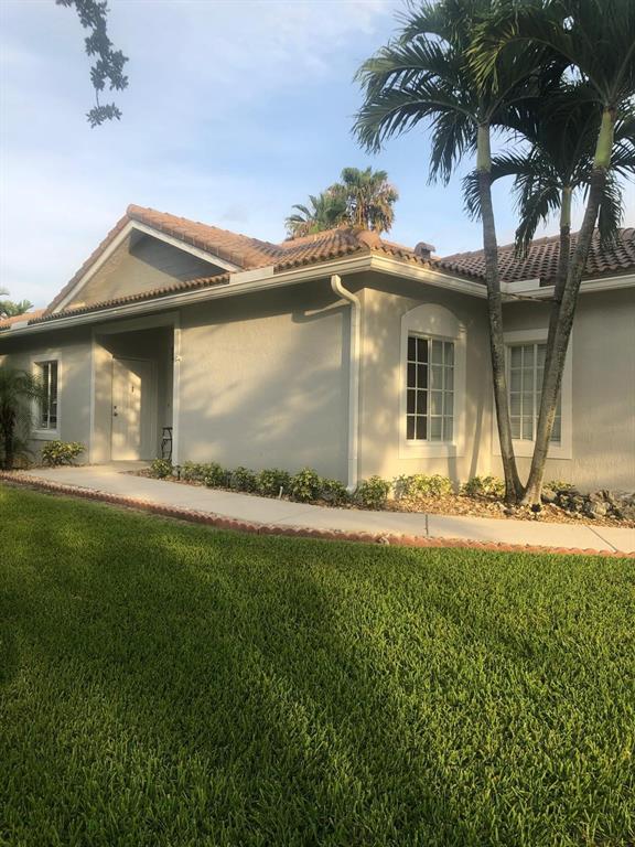 Building Photo - 1310 SW 48th Terrace