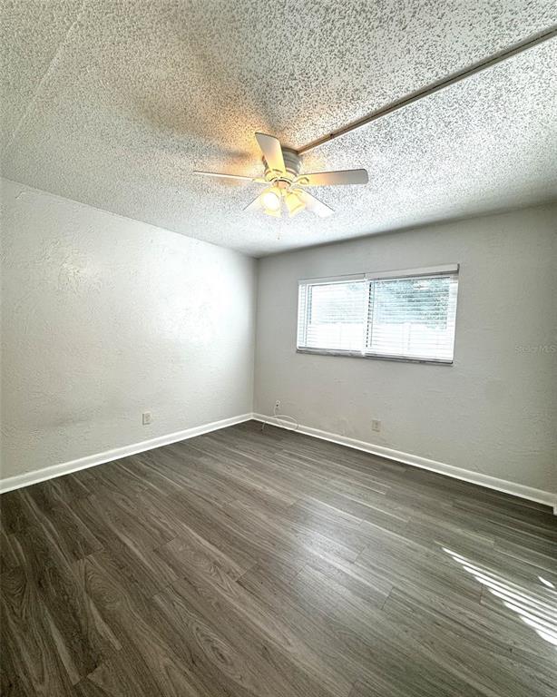 Building Photo - 1142 Sunset Point Rd