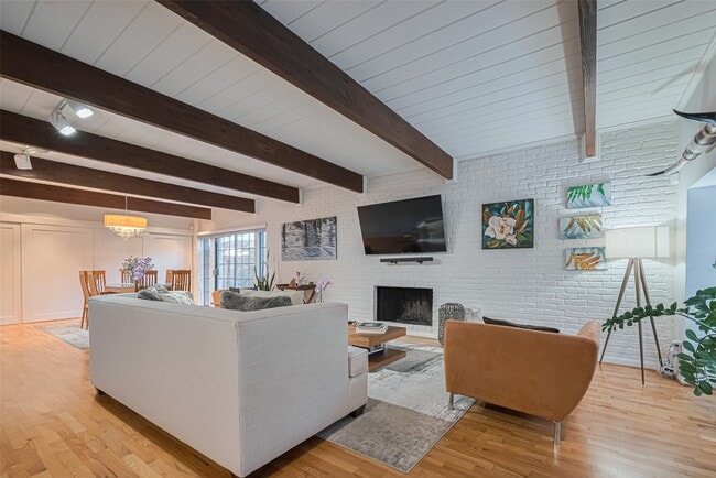 Building Photo - 5368 Brownway St