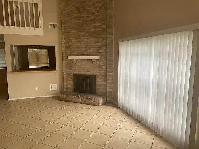 Building Photo - 7902 Arbor Glen Rd