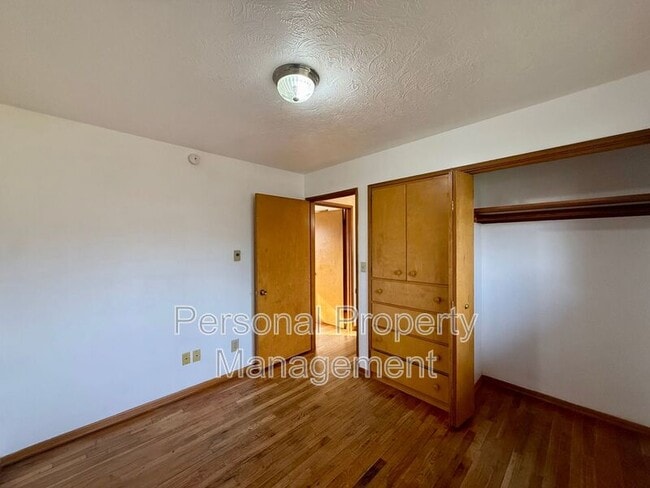 Building Photo - 7614 Indiana St