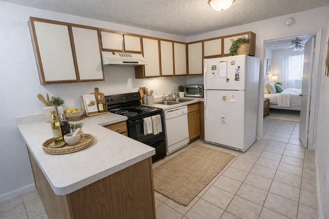 Building Photo - True 1 Bedroom Overlooking Doak Campbell