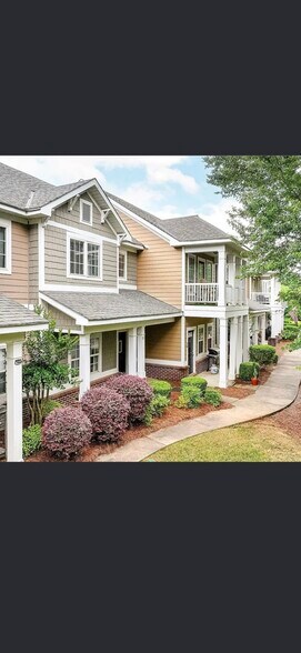 Building Photo - 1957 Wire Rd