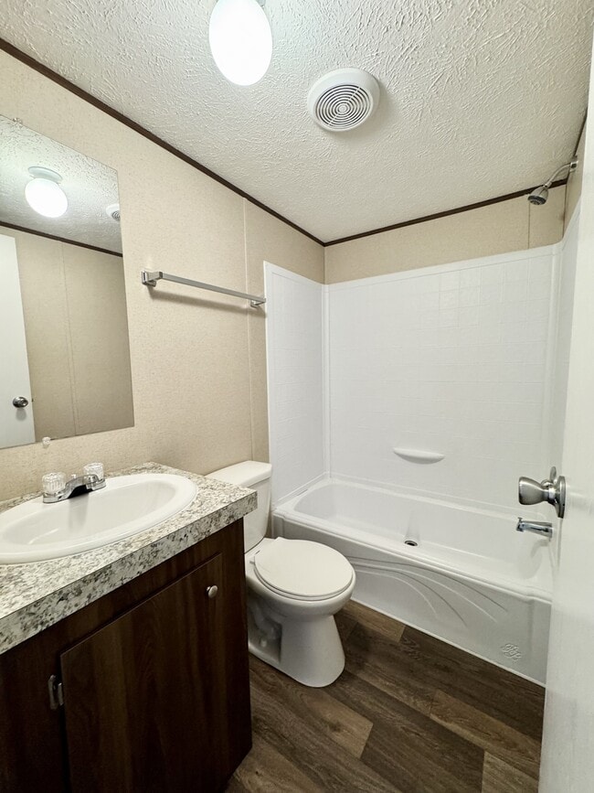 Building Photo - 100 Blissful Ct
