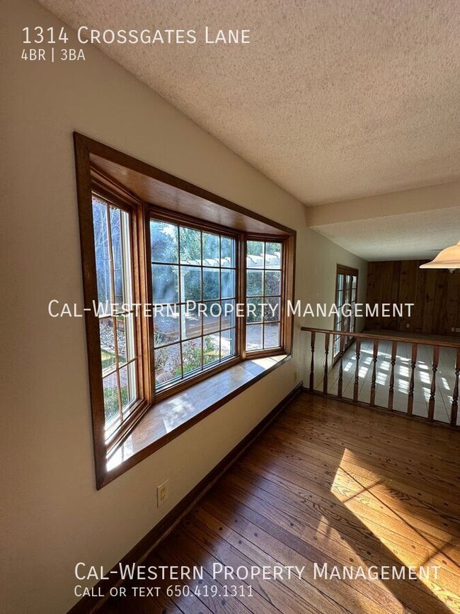 Building Photo - Almaden Home, great area, ready for move in!