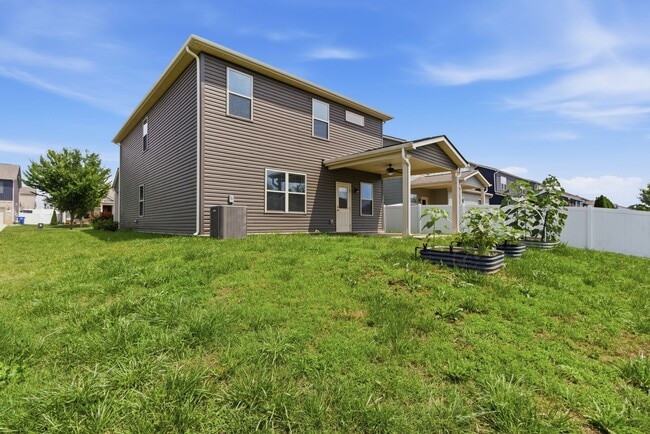 Building Photo - 3153 Chaplins Trce