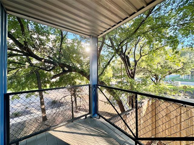 Building Photo - 4214 Swiss Ave