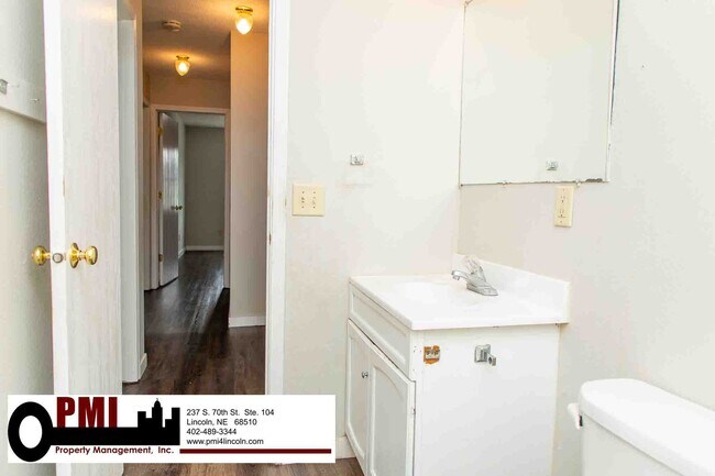 Building Photo - 1758 N 27th St