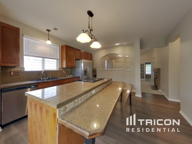 Building Photo - 1227 101st Ave Ct