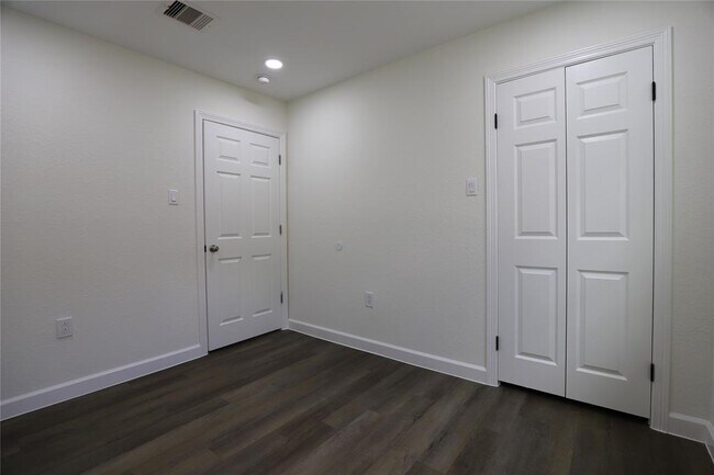 Building Photo - 4517 Brinkley St