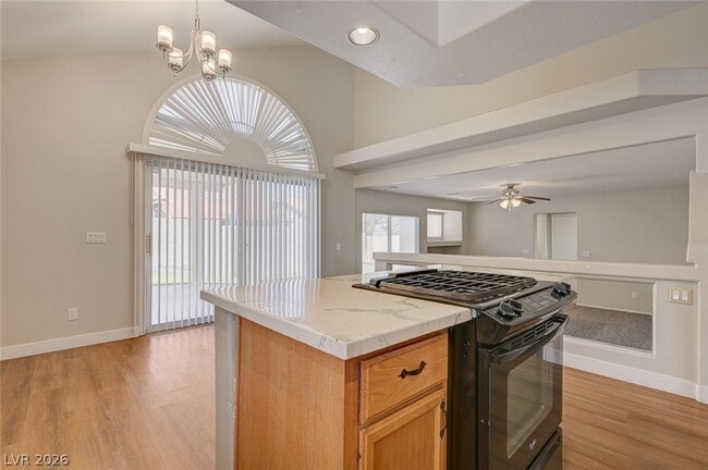 Building Photo - 8752 Raindrop Canyon Ave