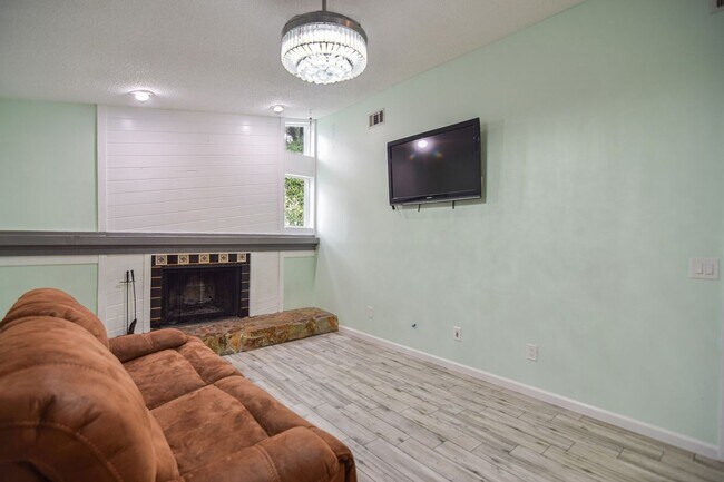 Building Photo - 11205 Killearn Ct