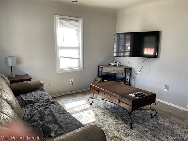 Building Photo - 19997 Negaunee