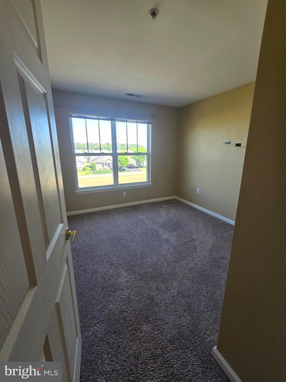 Building Photo - 3403L N Sagamore Dr