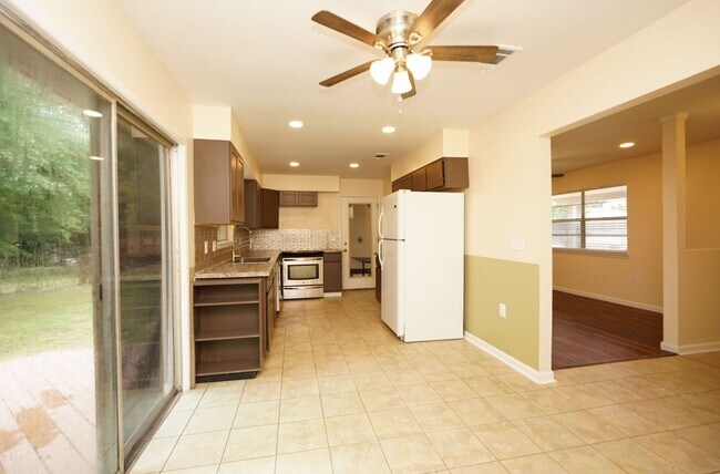Building Photo - 418 Bullock Blvd