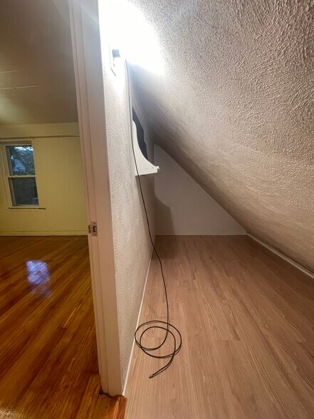 Building Photo - 10 Packard Ave