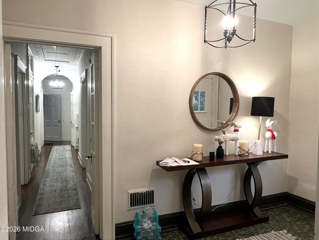 Building Photo - 171 Calloway Dr