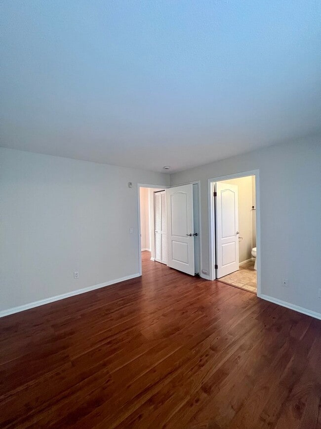 Building Photo - 3877 Pell Pl