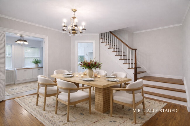 Building Photo - 2-17 Burns St