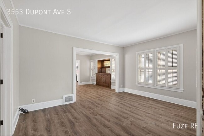 Building Photo - 3553 Dupont Ave S