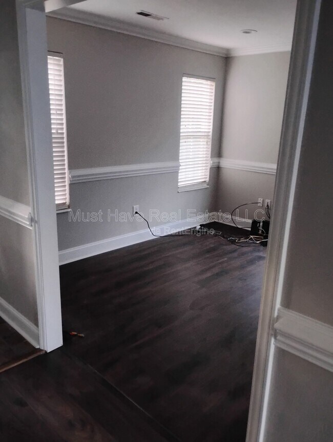 Building Photo - 8119 Kerrybrook Cir