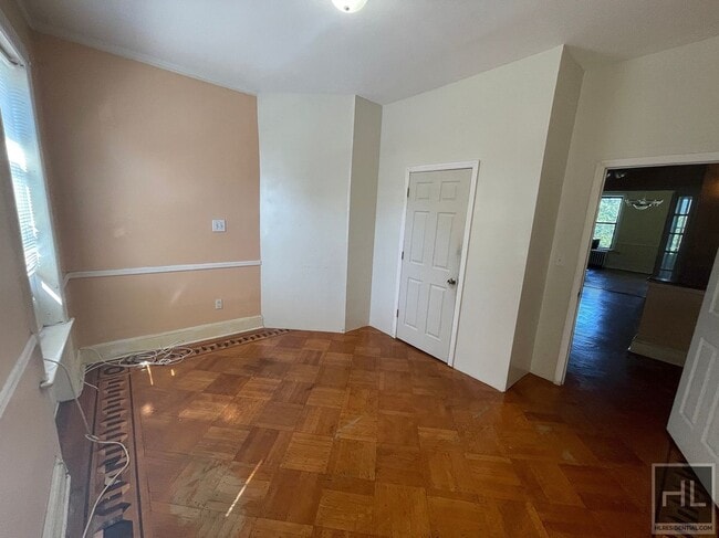 Building Photo - BRADFORD STREET XXL 1BD