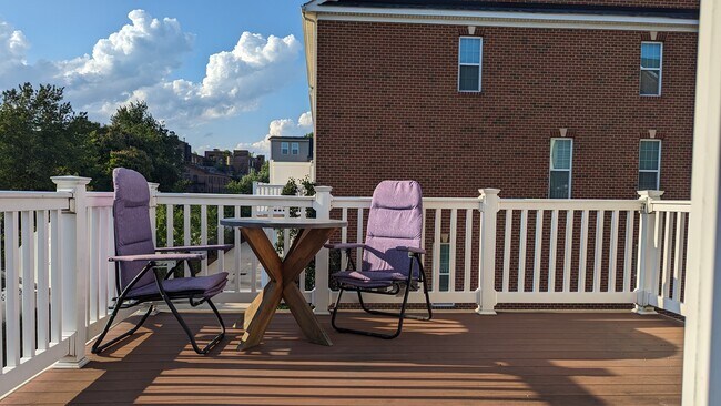 Building Photo - 4500 Fait Ave