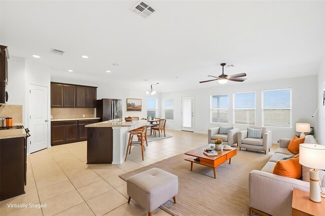 Building Photo - 400 Fistral Dr