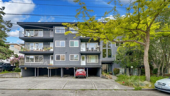 Building Photo - 1422 NW 63rd St