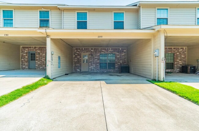 Building Photo - 2377 Homewood Ln
