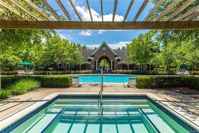 Building Photo - 20209 Chesapeake Cir