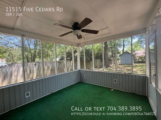 Building Photo - 11515 5 Cedars Rd