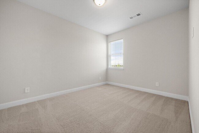 Building Photo - 10838 Downy Cup Dr