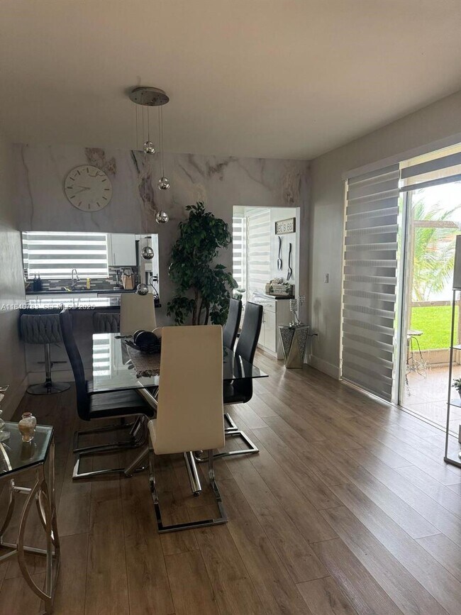 Building Photo - 14621 Balgowan Rd