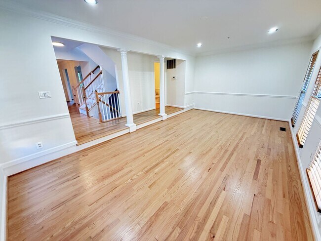Building Photo - 10130 Treble Ct
