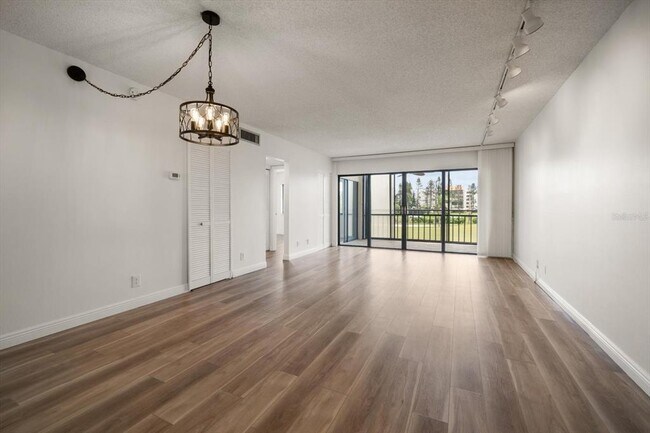 Building Photo - 5724 La Puerta Del Sol Blvd S