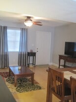 Building Photo - 9073 W Swan Cir