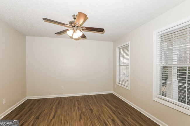 Building Photo - 3719 Upton Ct