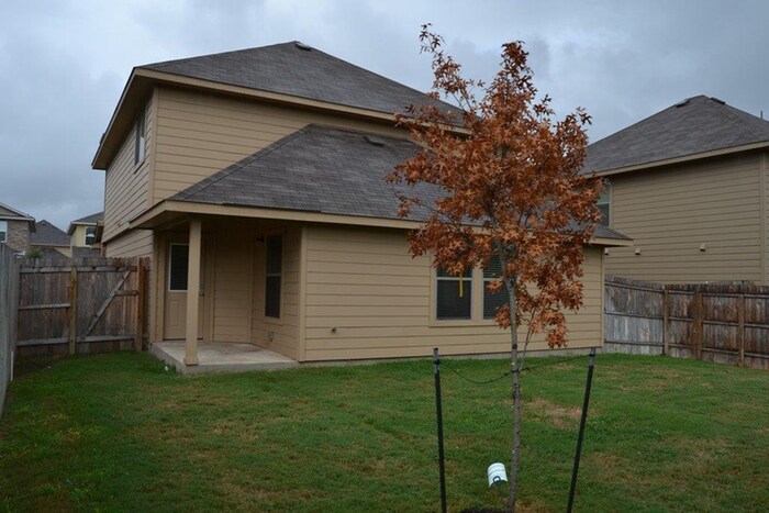 Building Photo - 8826 Scarlett Pl