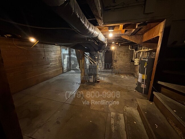 Building Photo - 210 W Evans Ave
