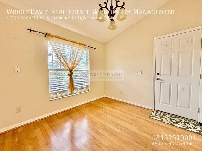 Building Photo - 6807 Kingston Dr