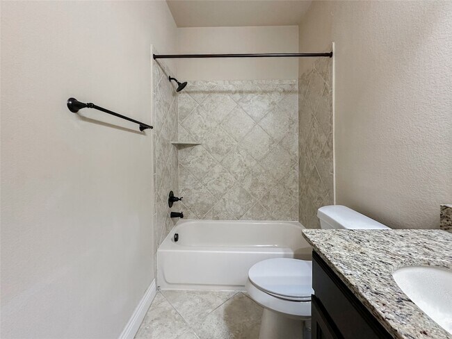 Building Photo - 23 Jonquil Pl