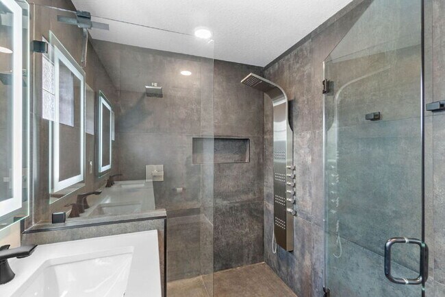 Building Photo - 1028 Arthur Ashe Ct