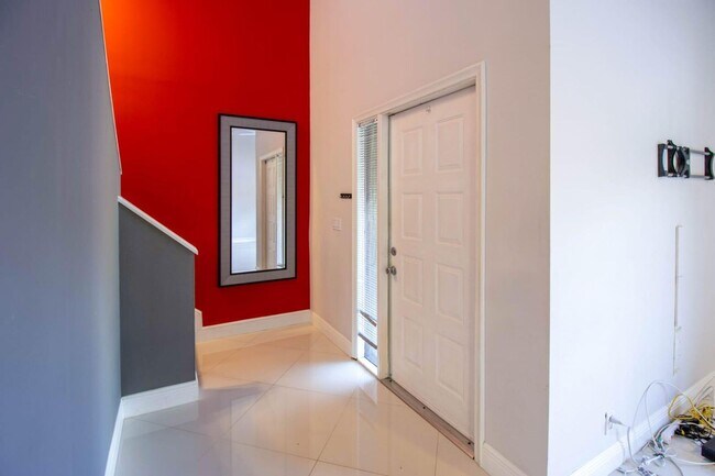 Building Photo - 2358 NW 37th Ave