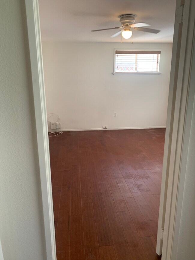 Master bedroom walk-in closet - 3728 E 5th St