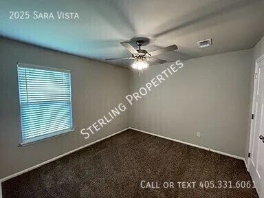 Building Photo - 2025 Sara Vista Dr