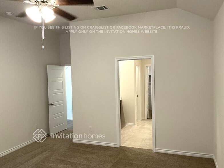 Building Photo - 7408 Mayplace Dr