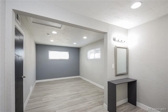 Building Photo - 9320 Ellen Ct