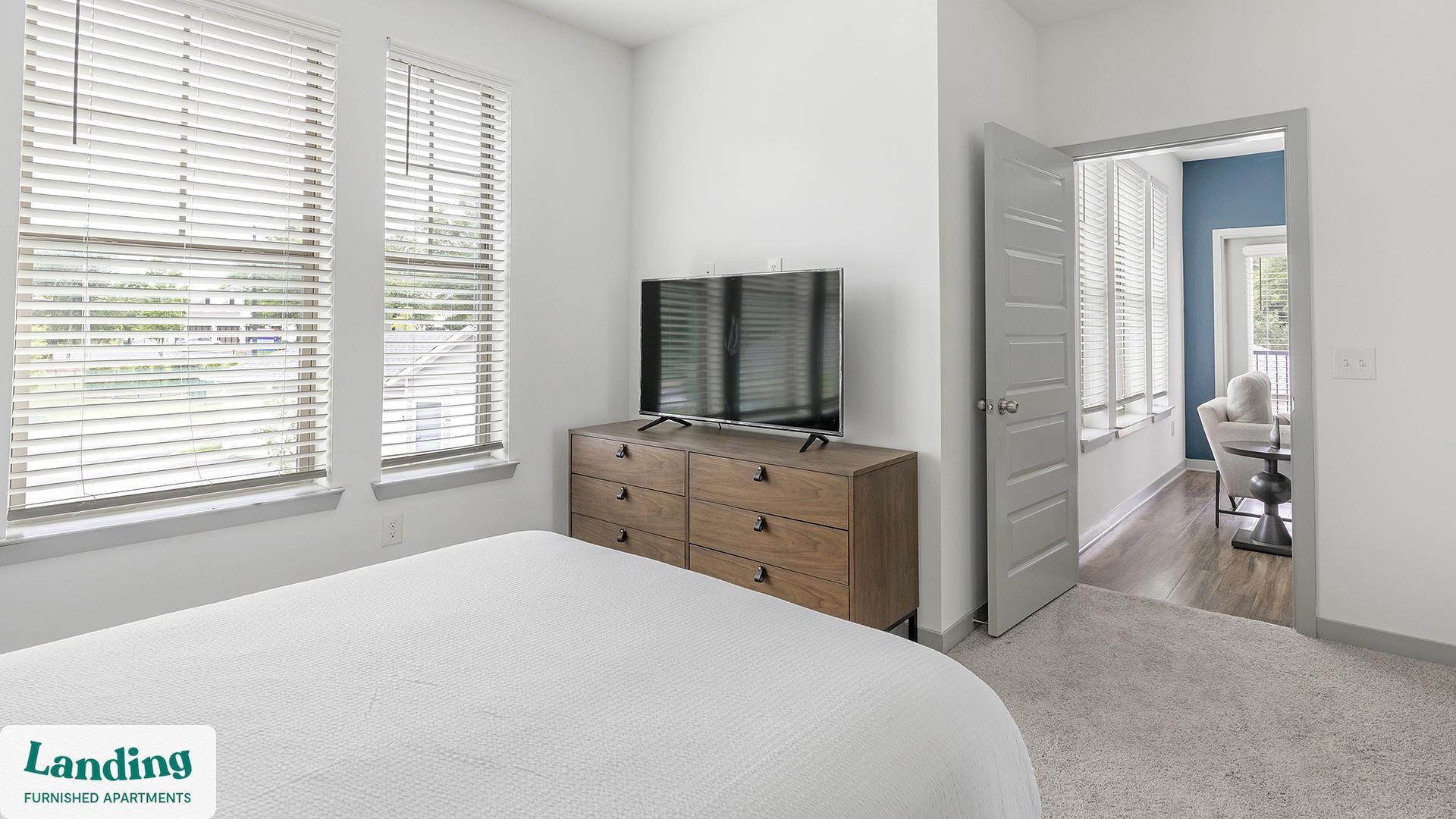 Building Photo - 100 Wildwood Ct