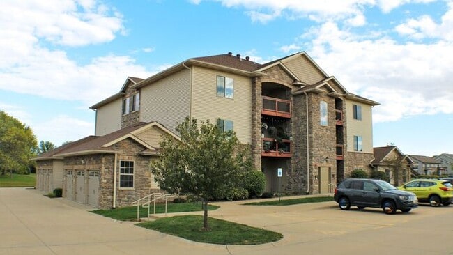 Building Photo - $1,325 | 2 Bedroom, 2 Bathroom Condo | Pet Negotiable | Available for August 1st, 2026 Move In!